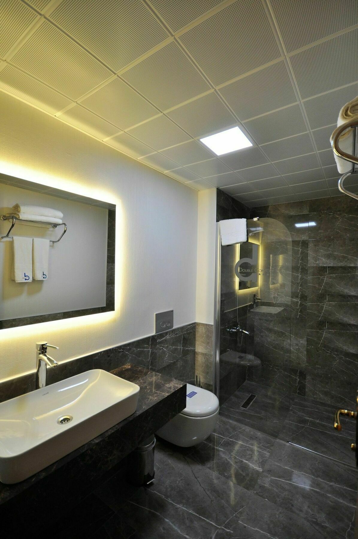 Double Comfort Hotel Ankara Bagian luar foto